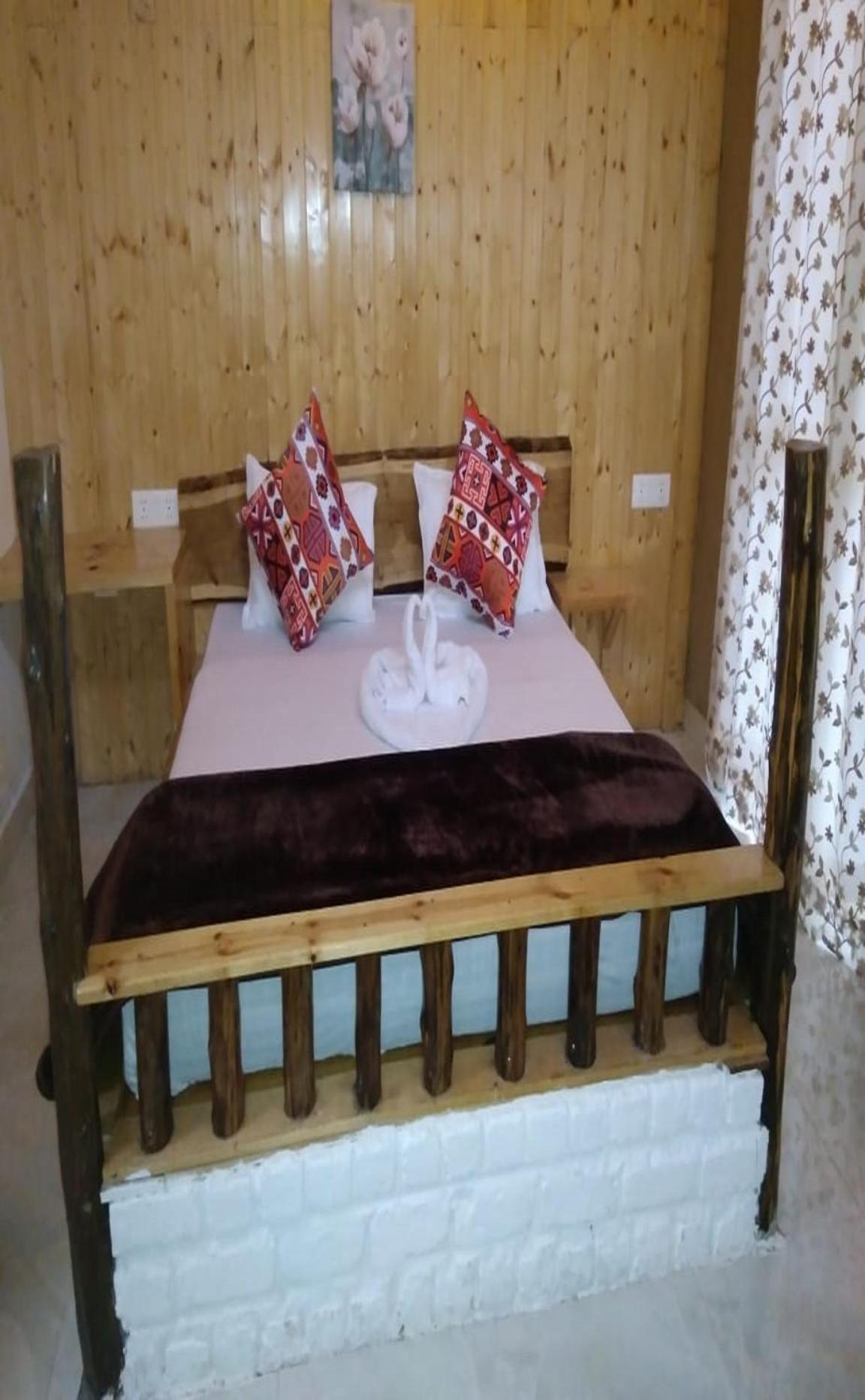 Offbeat Abodes - Tirthan Valley Banjār Exterior foto